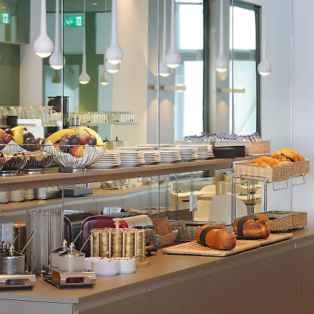 Hotel Am Bahnhof 3*