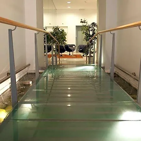 Am Bahnhof Otel 3*