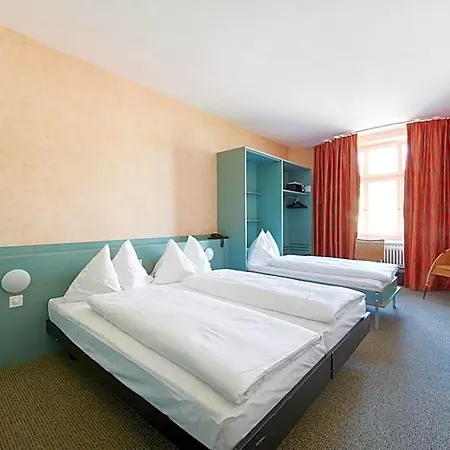 Otel Am Bahnhof Bern