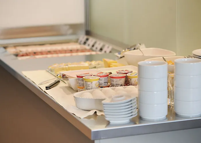 מלון Am Bahnhof 3*