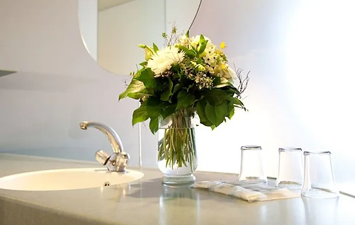 Am Bahnhof 3* ברן